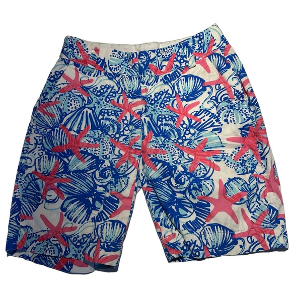 Lilly Pulitzer shorts.  Size 0   Red starfish on blue and white background. - Picture 7 of 11